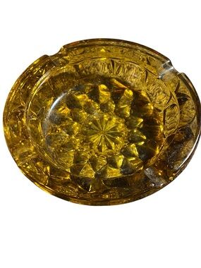 60’s Vintage Anchor Hocking Amber Glass Fairfield Starburst 6"